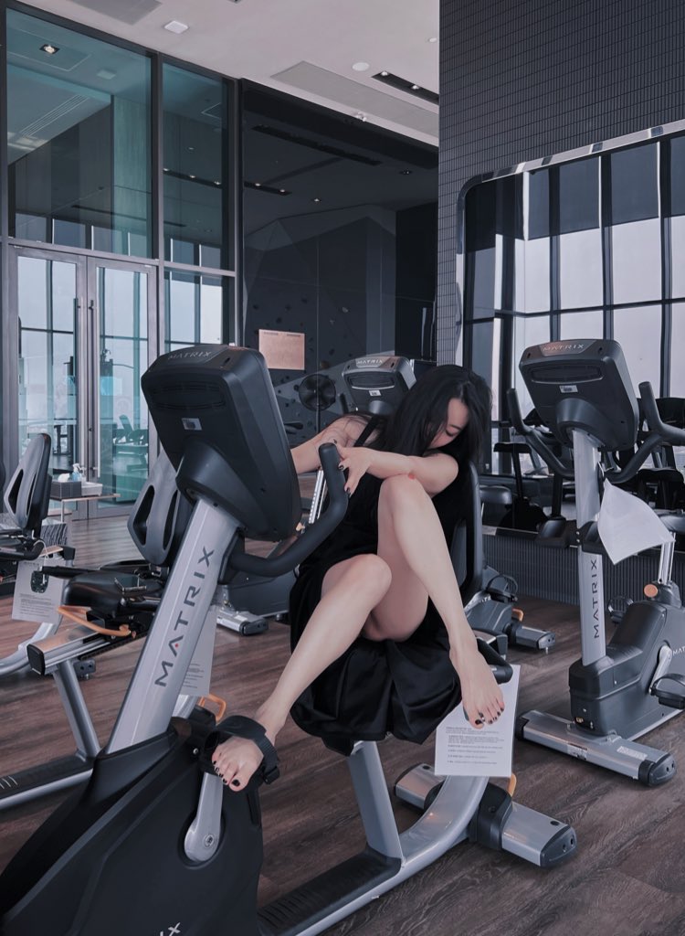 黄推福利内容 - 維他命B的精彩图片 福利姬維他命B分享的黄推图片4 - 网红私拍内容