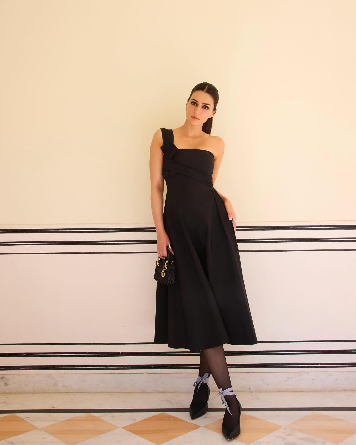 GlhIrXNXEAEBdBM?format=jpg&name=large