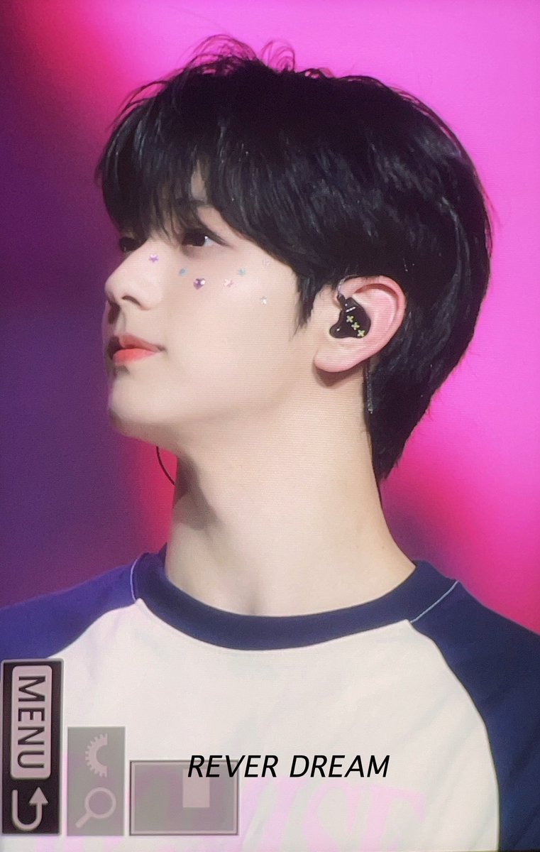 히나 tweet media