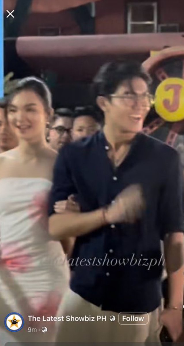 Happy to see their orange Fanmily.

KAIREN JEDSLIVE MUSIC