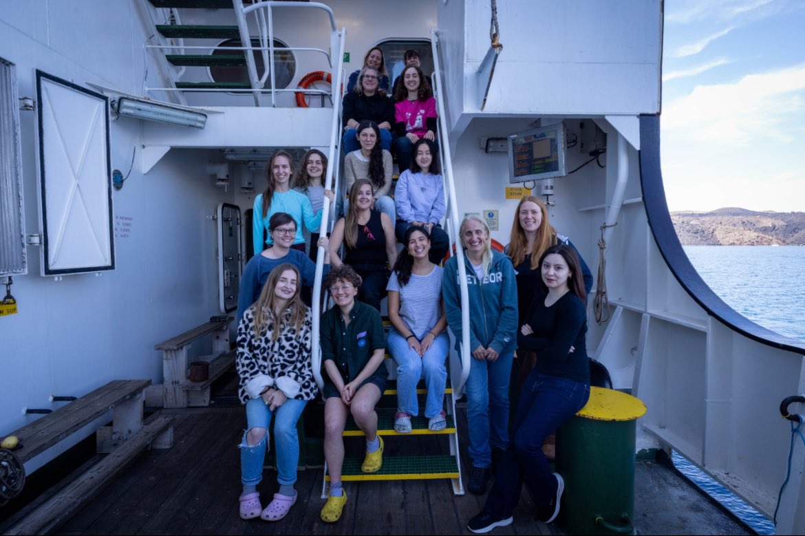 Isobel Yeo (@isobelyeo) on Twitter photo On International Women’s Day I’d like to take the opportunity to highlight women’s contributions to this project and marine science. This expedition couldn’t run without our geophysicists, geologists, ROV pilots and crew, many of whom are women. They’re inspirational. <a href="/NOCnews/">National Oceanography Centre</a> On International Women’s Day I’d like to take the opportunity to highlight women’s contributions to this project and marine science. This expedition couldn’t run without our geophysicists, geologists, ROV pilots and crew, many of whom are women. They’re inspirational. <a href="/NOCnews/">National Oceanography Centre</a>