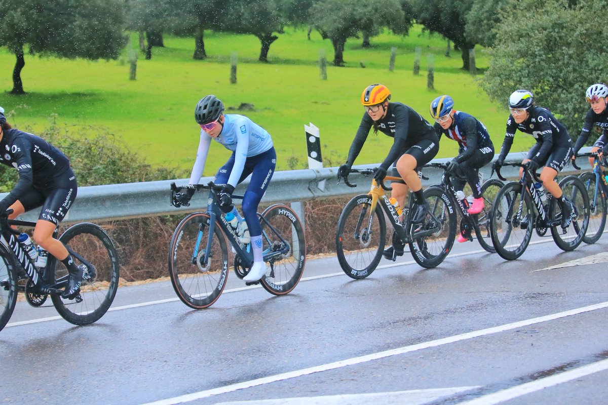Enhorabuena a la holandesa Ellen van Dijk del Lidl-Trek y a la británica Imogen Wolf, del Visma-Lease a Bike, por ganar la Vuelta a Extremadura y la última etapa respectivamente. 

Tres días de espectáculo ciclista por nuestras carreteras donde las corredoras lo han dado todo.