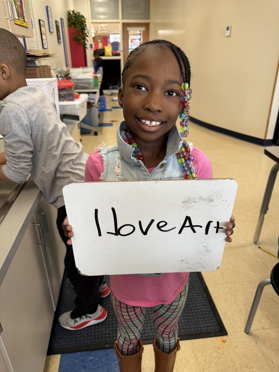 i love being your teacher J'Ahnez (room 2A)! 🍎🖍️💜🤍💛🖤