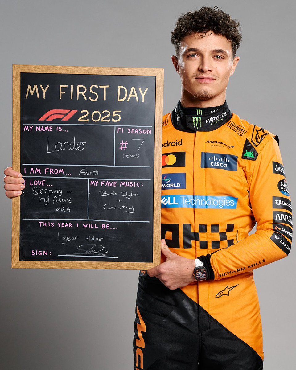 buckethatlando's tweet image. “I think” 😭😭😭