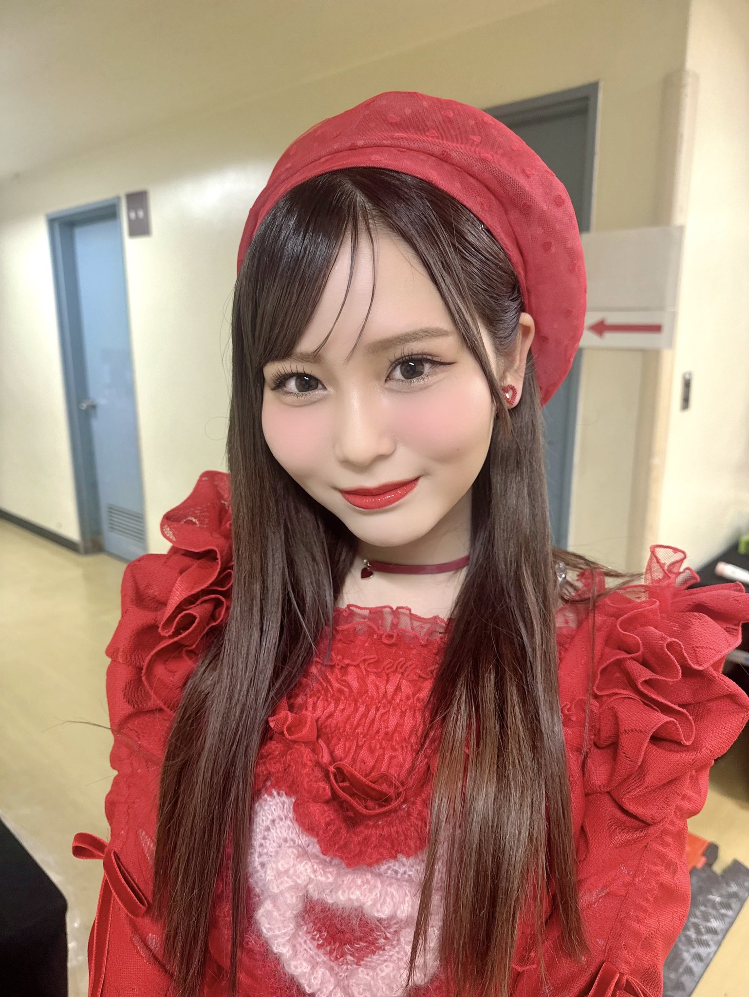 大場花菜　アリーナツアー2025 黒衣装　直筆　チュウ　コメあり LOVE イコラブ アリーナツアー2025 生写真 大場花菜｜Yahoo