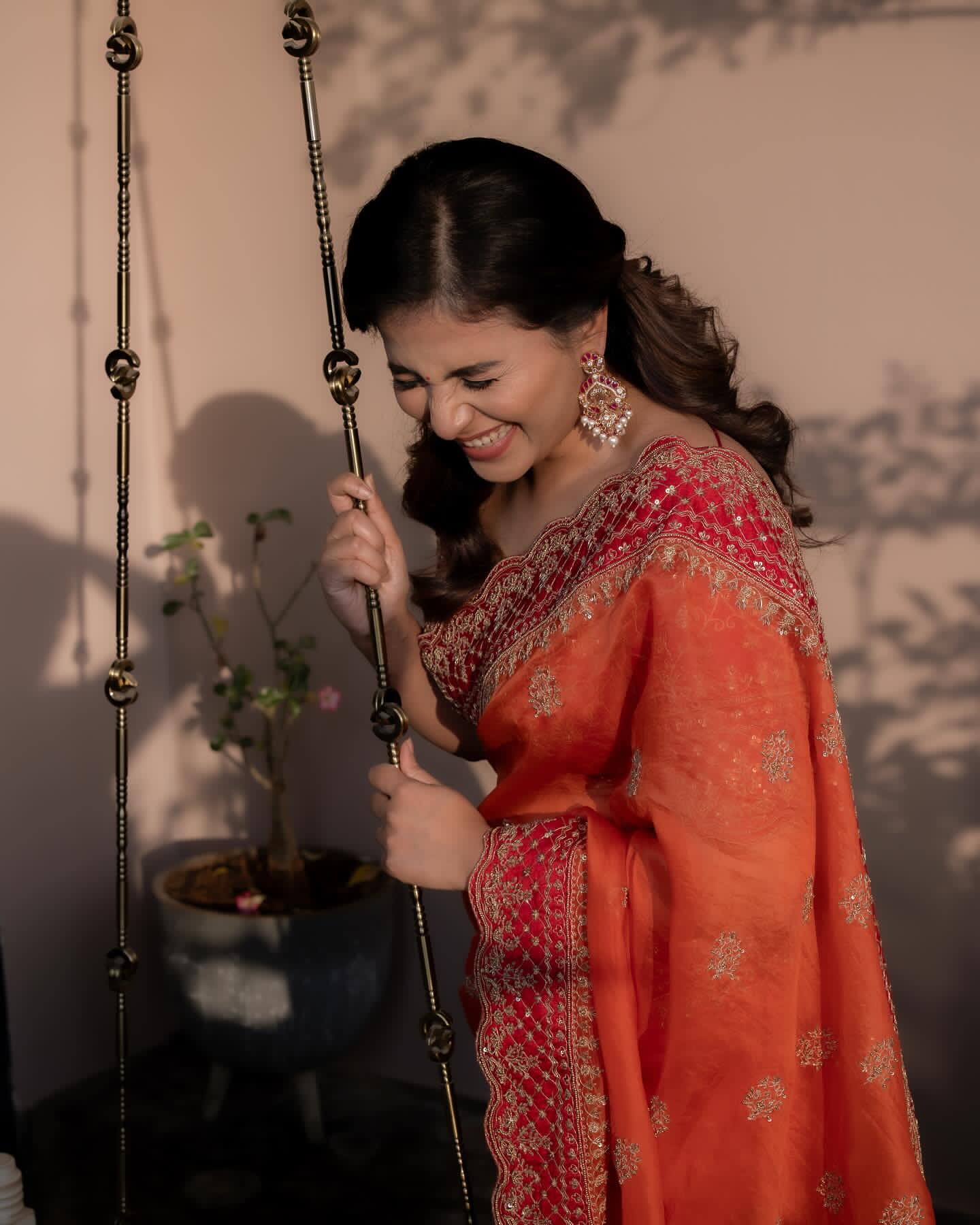 GlhVDHoWgAA_EUc?format=jpg&name=large