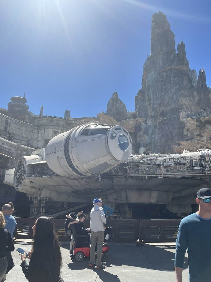 HOLYWOOD STUDIOS TIME onlyfans.com/1583932679/shr… #OnlyFansFun #onlyfan #freeonlyfans