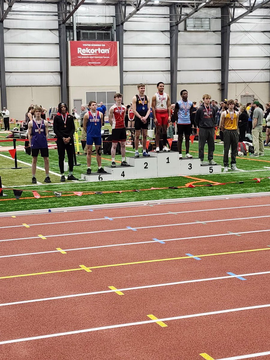 Yesterday Nate Ridgway placed 8th yesterday in the high jump with a 5’10” to be on the podium and receive a medal for his efforts! Great job, Nate!