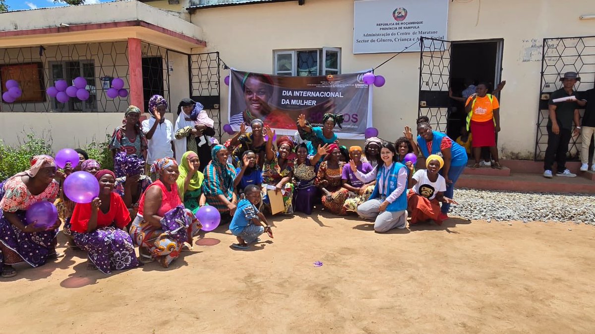 UNHCRMozambique's tweet image. Honoring resilience! 💜 On #IWD2024 women in Maratane Refugee Settlement shared their stories, highlighting how livelihoods empower them to support their families &amp;amp; communities. 

Together with SPAS in Nampula, we continue fostering independence. #GenderEquality
