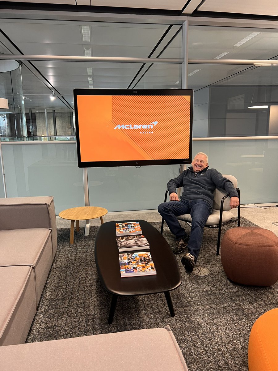 x_lishaf1's tweet image. 2 years ago with @McLarenF1 and @okx 🧡✨ the best day with the best people 🫶🏼 #FansLikeNoOther