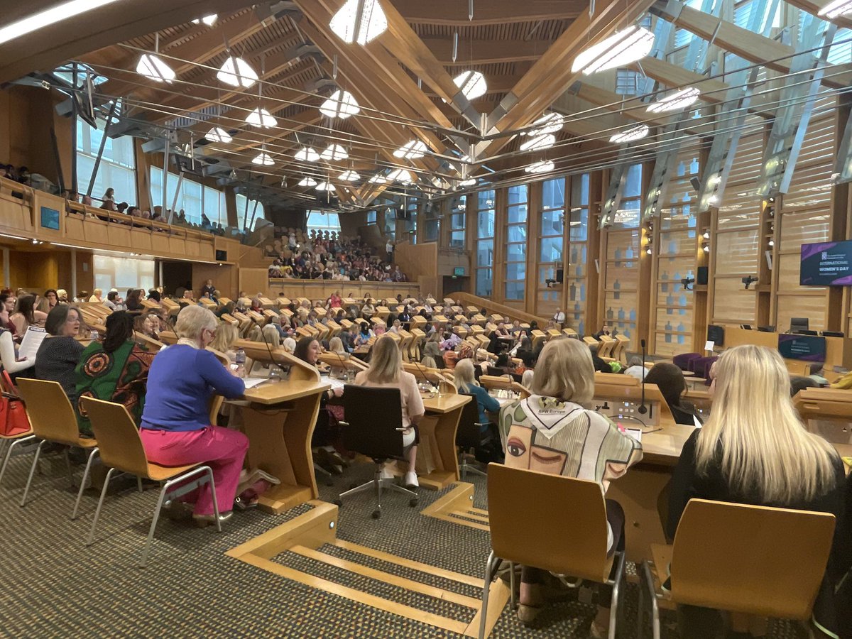 Our International Women’s day is kicking off in the Debating Chamber ✨

#ScottishParliament