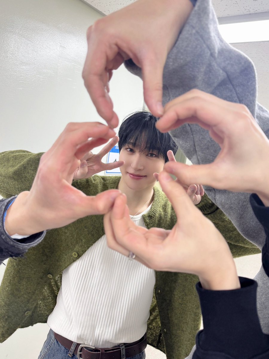 kang_sy34's tweet photo. かわいい😭🍀 https://t.co/PD4oD4EA2C