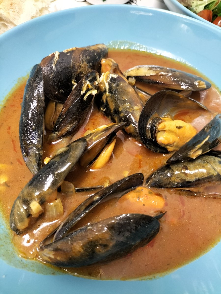 SoySaralarala's tweet image. ¡CHUF CHUF!

👩🏻‍🍳

#OleYo #OleMiChochoMoreno