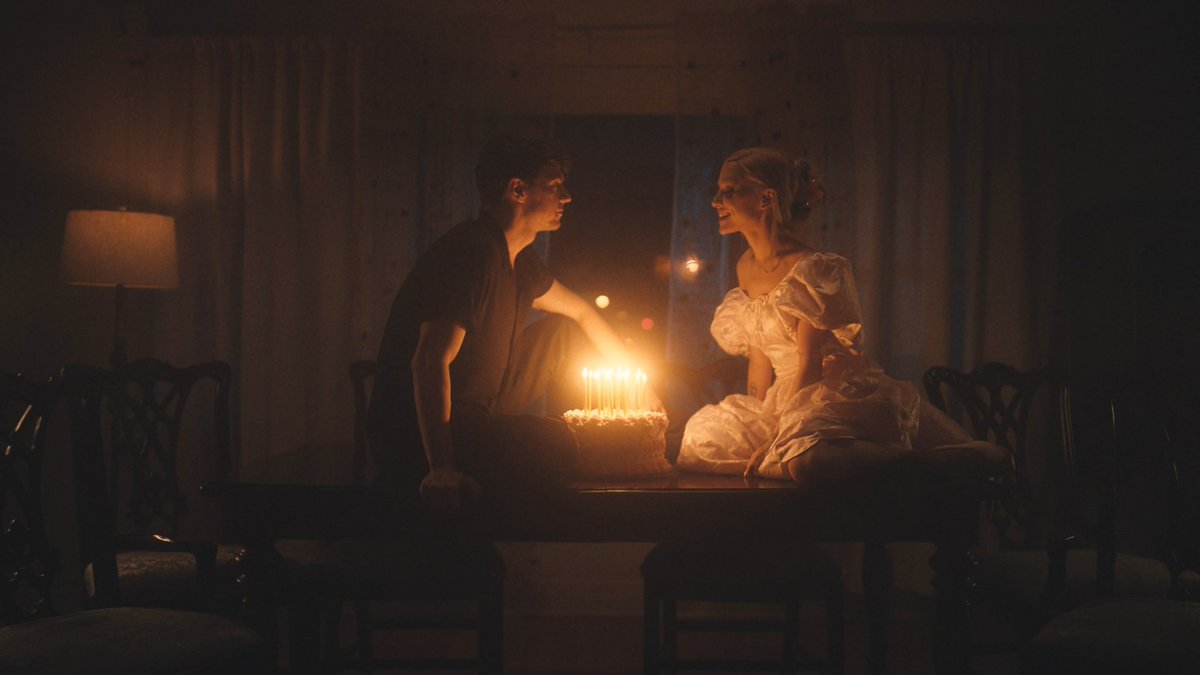 theegrandeheels's tweet photo. 1 year ago today, ariana grande &amp; evan peters starred in the “we can’t be friends” music video https://t.co/27OFOrZN5H