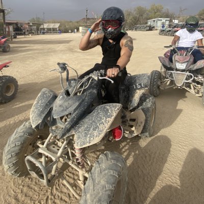 CallMe___Tee's tweet image. #NewProfilePic