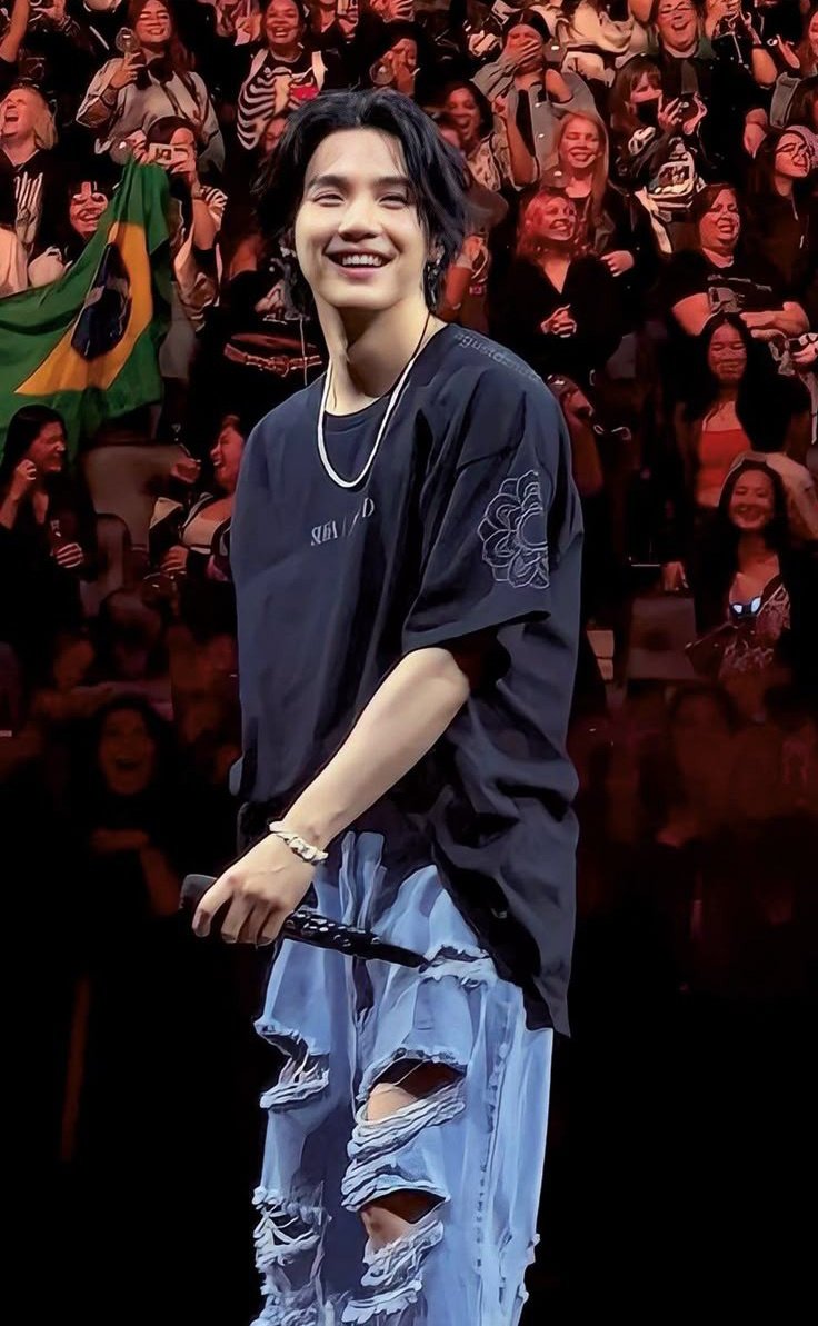 peopleby_yoongi's tweet image. بیاید تولد اگوست دی رو جشن بگیریم
ارمی لطفا ریپلای وریتوییت کنید 💜🫶🏻

HAPPY SUGA DAY
FLOWERS FOR YOONGI
#HappyBirthdaySUGA