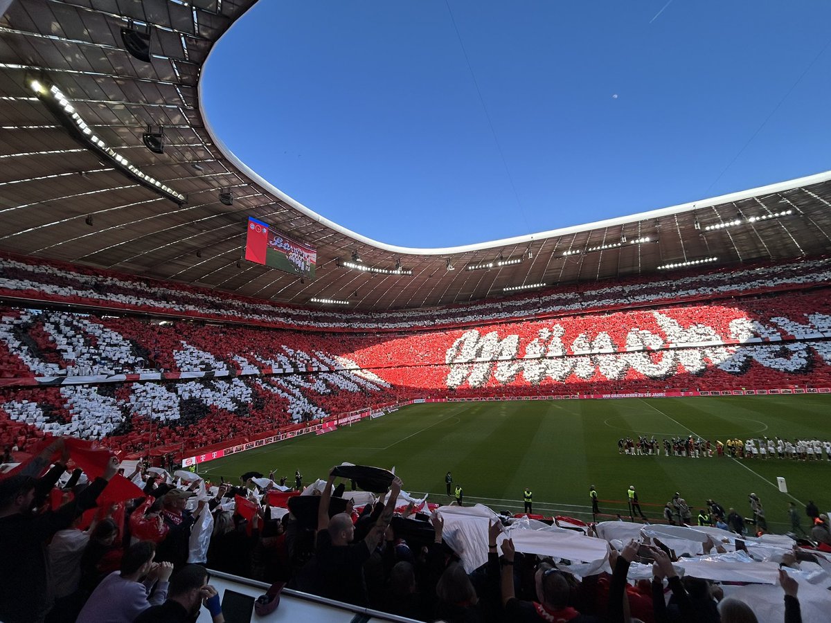 iMiaSanMia's tweet image. 🔴⚪

📸 @_kochmaximilian