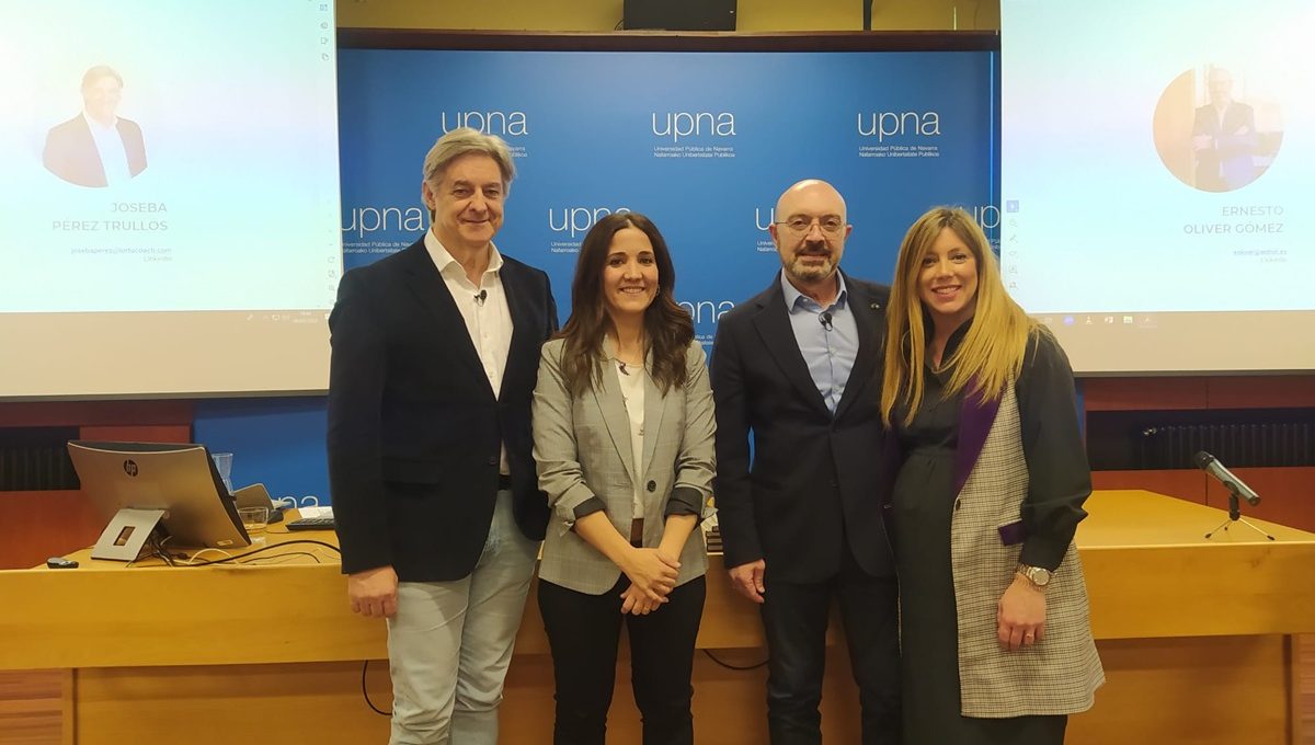 🧑‍🏫 #Seminario Cátedra de Empresa Familiar | La flexibilidad como clave de éxito en las familias empresarias 

El encuentro fue presentado por #LucíaGarcés, y contó con #ErnestoOliverGómez, consejero de Enhol; junto el CEO y fundador de #LORTU, #JosebaPérez adefan.es/seminario-de-l…