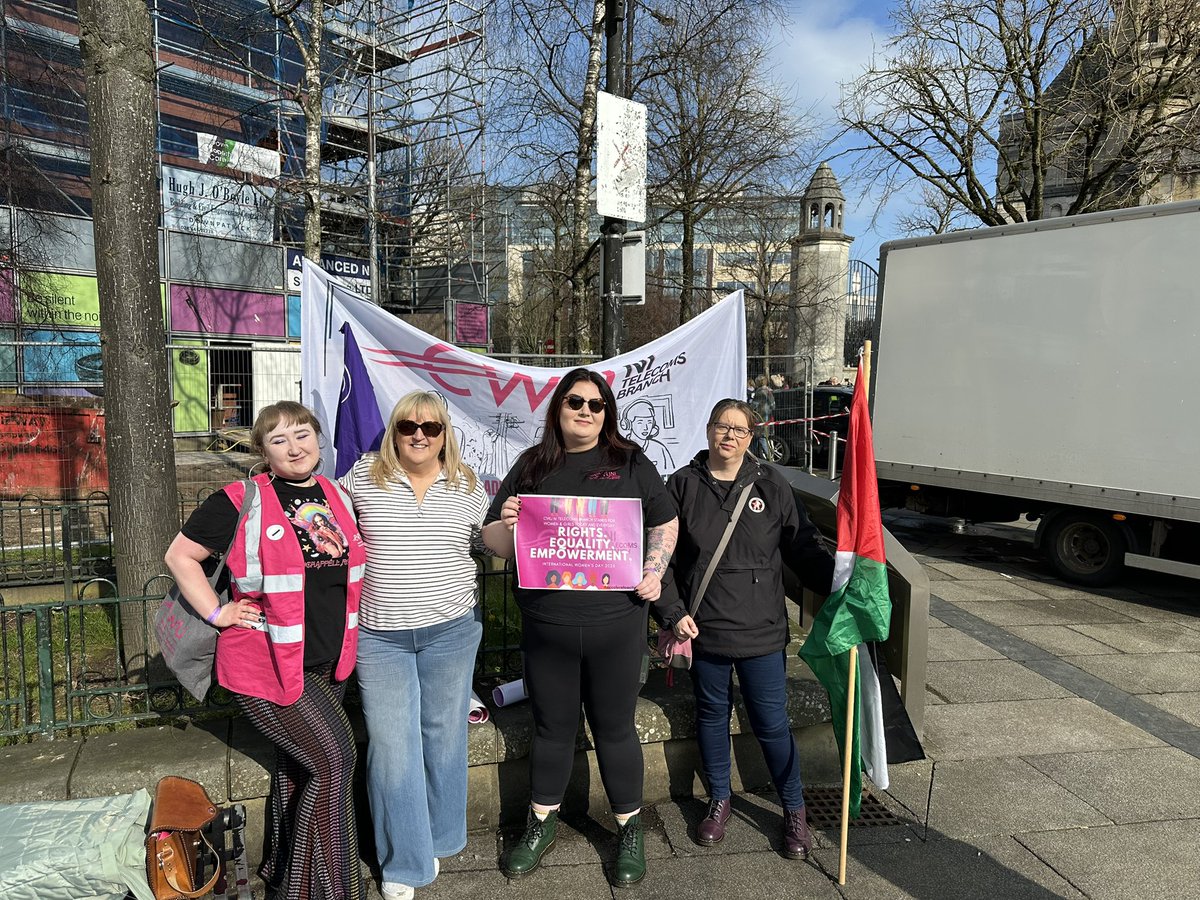 KerryCwu's tweet image. Another incredible turn out for International Women’s Day in #Belfast! Uppa Women ✊ #IWD2025 @Erinmass62 @CWU_nitb @CWUnews