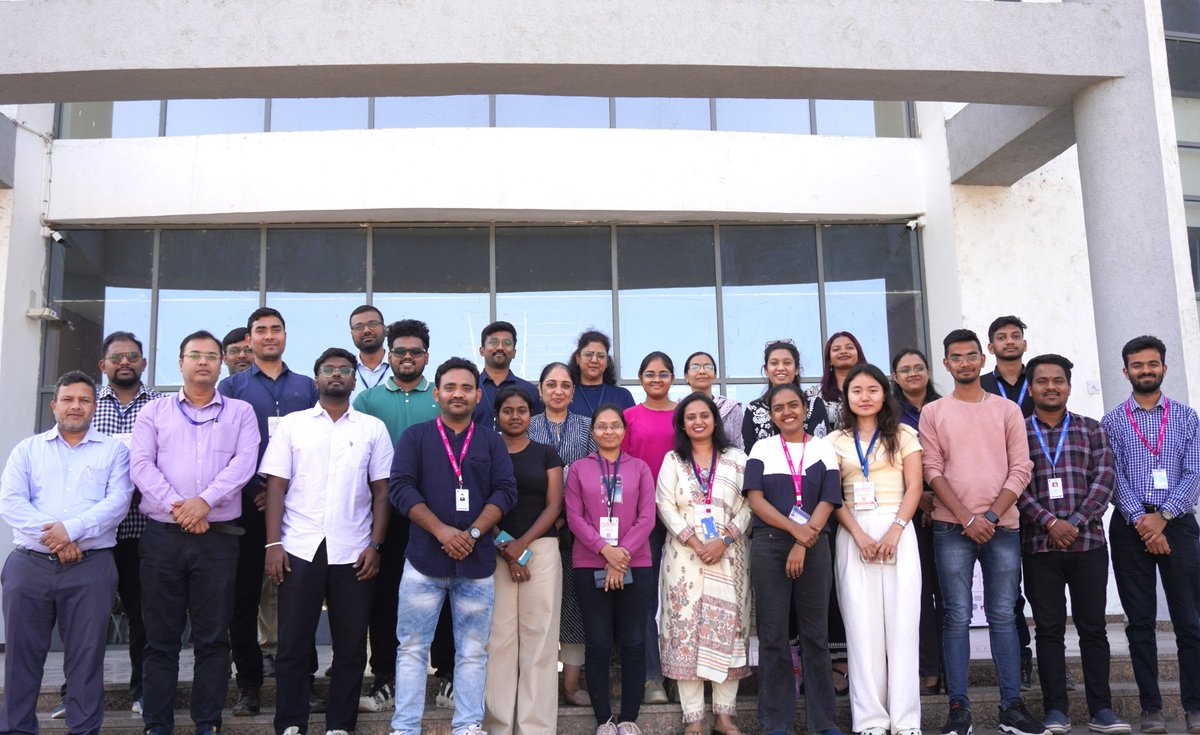 Centre for Predictive Human Model Systems (@cphms_aic) on Twitter photo MPS Bootcamp 2025: 3D Bioprinting Module
Our final module explored the science of 3D bioprinting, featuring expert talks and hands-on learning!
Huge thanks to <a href="/drreddys/">Dr. Reddyโs Laboratories Ltd</a> , <a href="/HSIGlobal/">่ถ
็บงZ.Y.N ๅๆๅฎถ V2</a>, <a href="/AIC_CCMB/">AIC-CCMB</a> , <a href="/indiaanimalfund/">IndiaAnimalFund</a> , and our incredible team at <a href="/NIPERAHM/">NIPER-AHMEDABAD</a> for their support! MPS Bootcamp 2025: 3D Bioprinting Module
Our final module explored the science of 3D bioprinting, featuring expert talks and hands-on learning!
Huge thanks to <a href="/drreddys/">Dr. Reddyโs Laboratories Ltd</a> , <a href="/HSIGlobal/">่ถ
็บงZ.Y.N ๅๆๅฎถ V2</a>, <a href="/AIC_CCMB/">AIC-CCMB</a> , <a href="/indiaanimalfund/">IndiaAnimalFund</a> , and our incredible team at <a href="/NIPERAHM/">NIPER-AHMEDABAD</a> for their support!