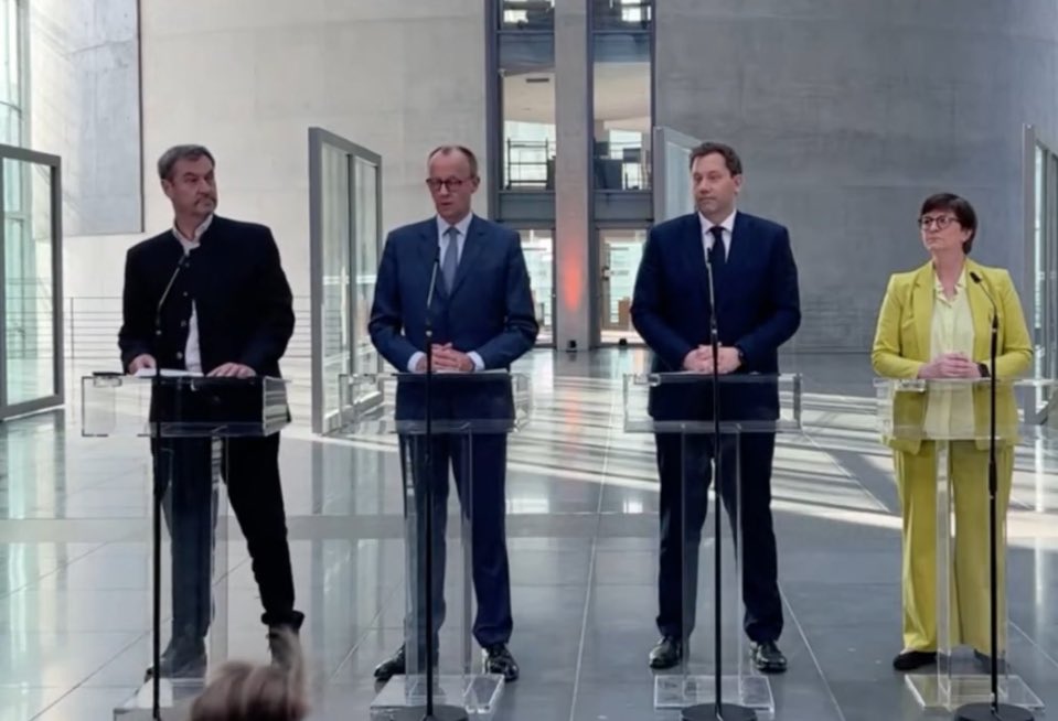 Die Union liefert! 

✅ Asyl- und Migrationswende
✅ Neue Grundsicherung statt Bürgergeld
✅ Unternehmenssteuerreform
✅ Einkommensteuerreform
✅ Gastro-Steuer runter auf 7%
✅ Agrardiesel-Rückvergütung wird wieder eingeführt