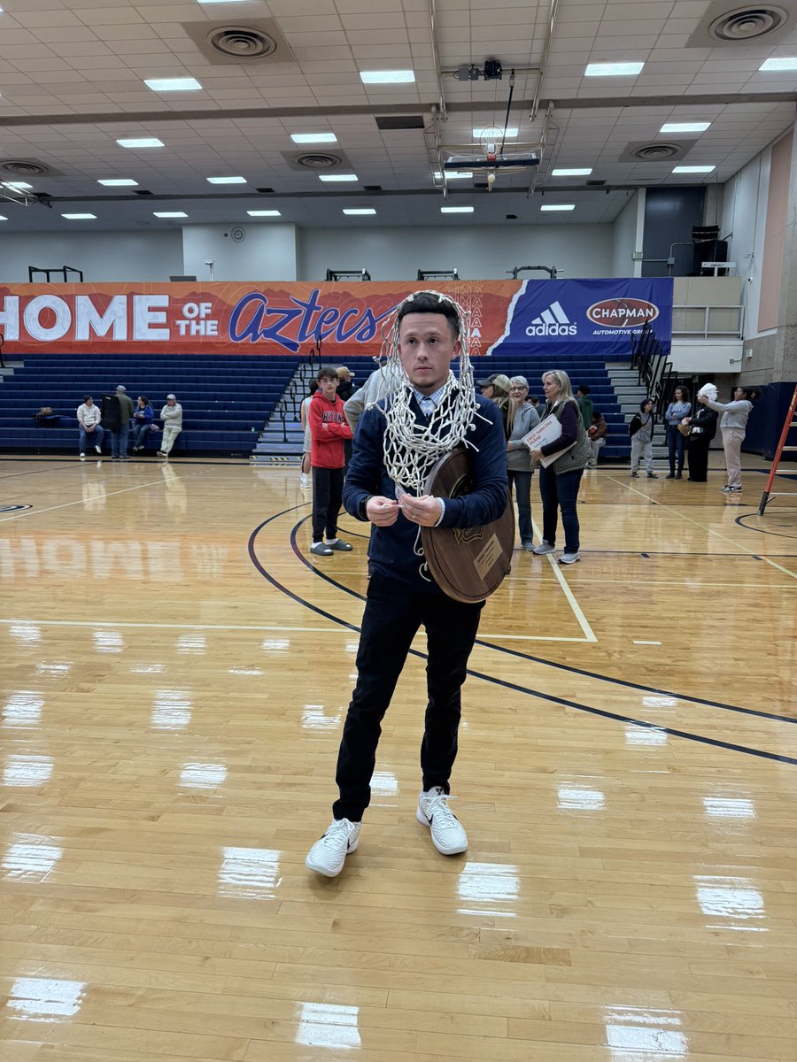 coach jay tweet media