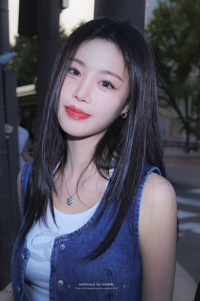 marigold_sj's tweet photo. 수지나 생일 추카해 ♥️🎉

#SOOJINDAY #HappySOOJINday
#서탱만의_아기고냥이_수탱이생일
#수진 #SOOJIN https://t.co/tL7lCAzWA2