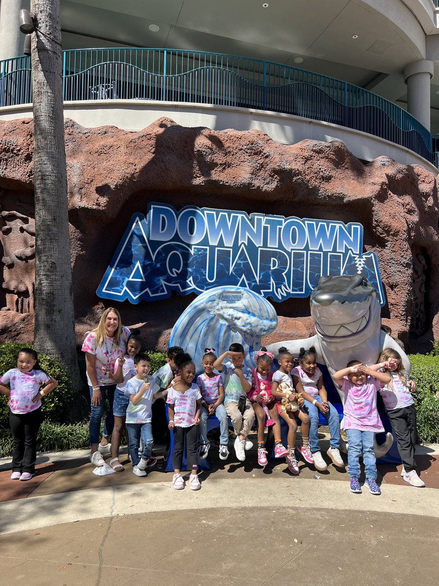 Fun Kindergarten field trip at the downtown aquarium!  The kids loved feeding the stingrays! <a href="/HumbleISD_OE/">Oaks Elementary</a> <a href="/OEKindergarten/">Oaks Kindergarten</a>