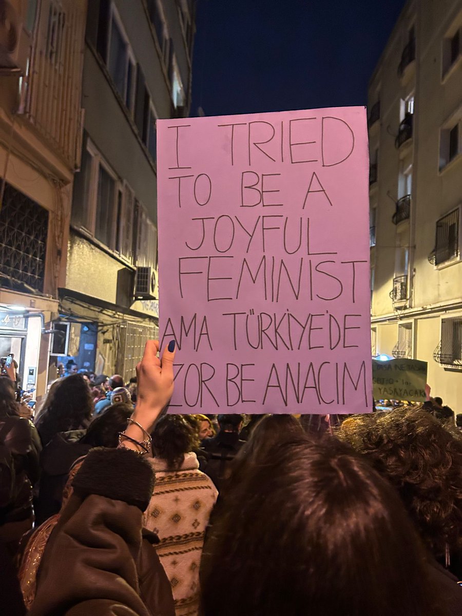 sena (@senaasivri) on Twitter photo 