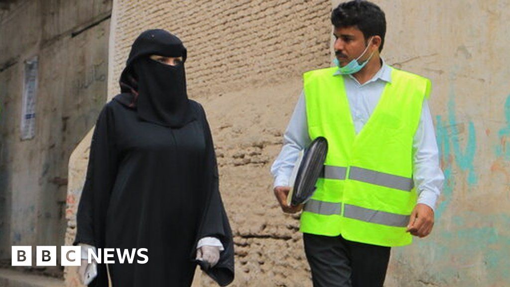 NEW to <a href="/Wikipedia/">Wikipedia</a> for #IWD25 
Harbia Al Himiary is a Yemeni engineer currently leading a UN project rebuilding the city of Sanaa, Yemen's capital. The Civil War has killed thousands of people and led to the destruction of many buildings.
#IWD #BBC100Women
en.wikipedia.org/wiki/Harbia_Al…