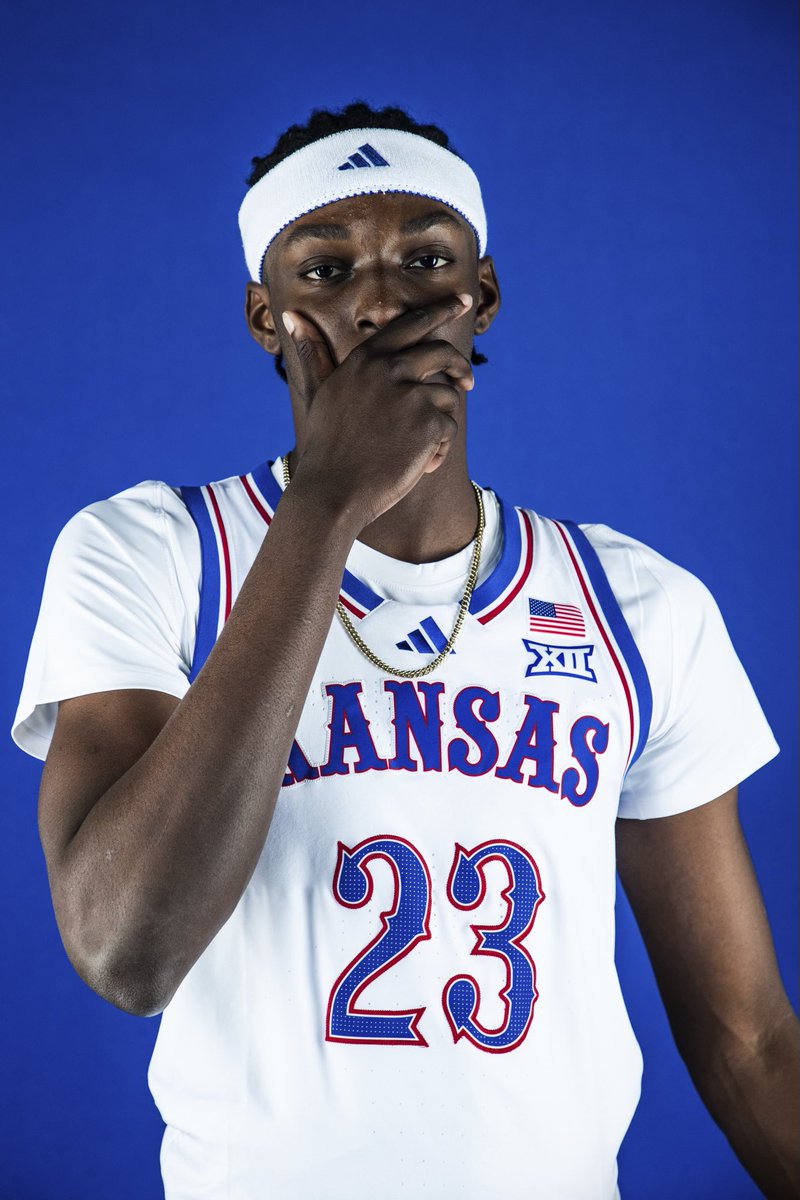 2026 5 ⭐️ Toni Bryant (<a href="/the_Tonibryant/">Toni</a>) on his unofficial visit at Kansas