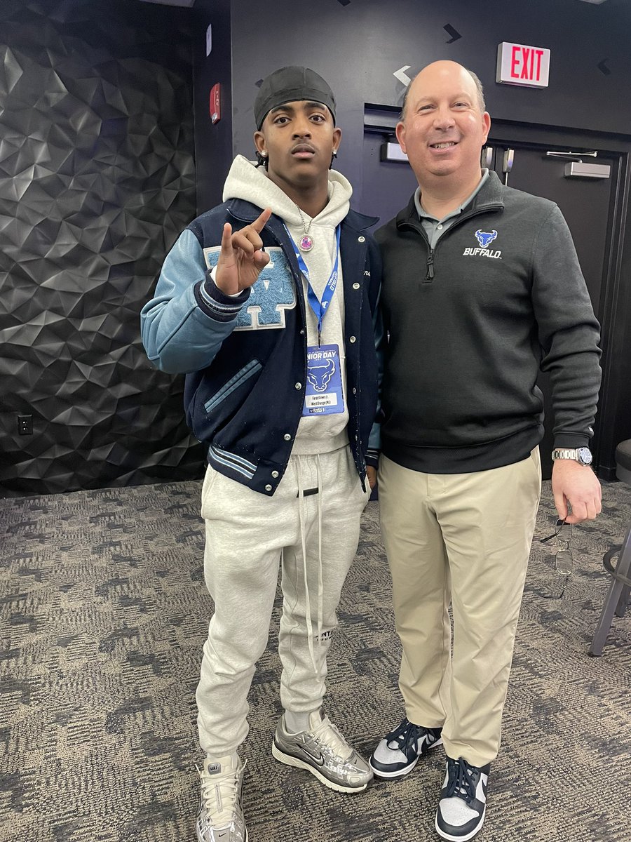 3⭐️ Farad “The Machine” Green Jr tweet media