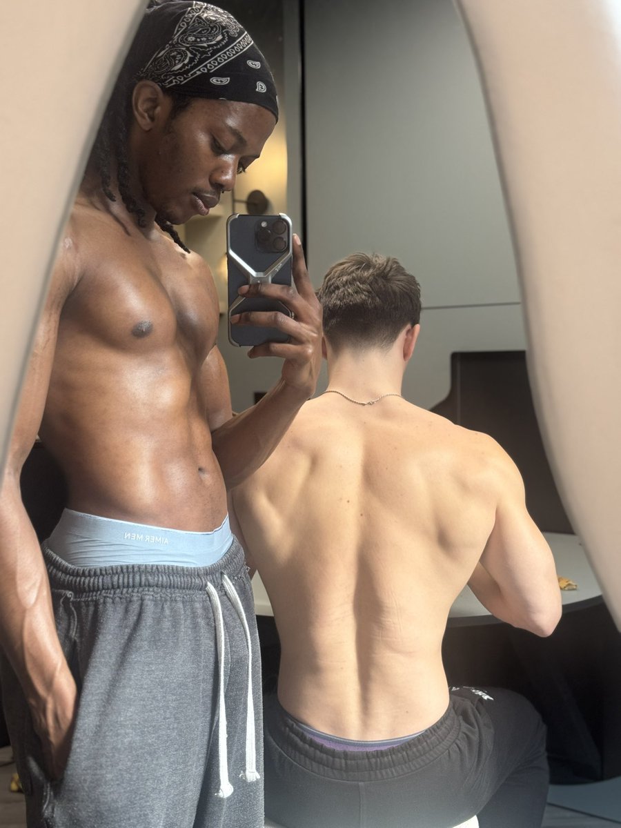 philipstheactor's tweet photo. It’s going to be a good summer, I can feel it 🤩 https://t.co/csDJS0SWg1