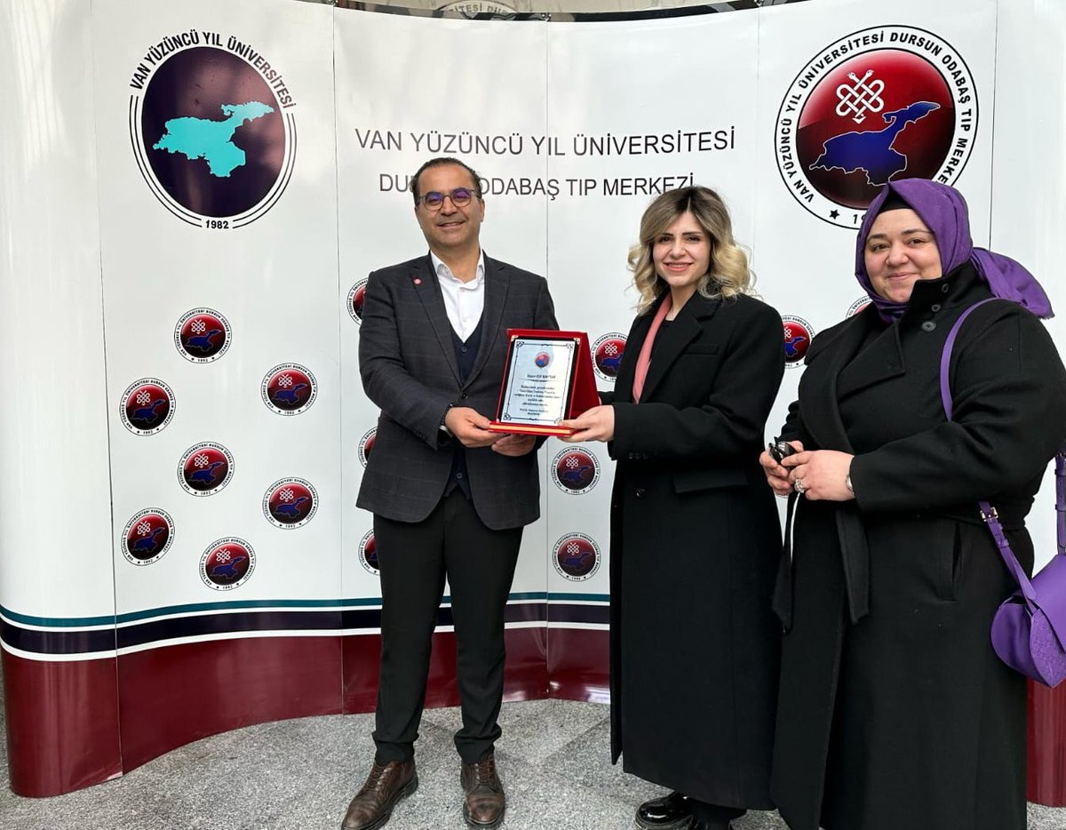VAN YYÜ Dursun Odabaş Tıp Merkezi (@vanyyuhastane) on Twitter photo Hastanemiz Onkoloji Servisinde gerçekleştirilen hasta odası yenileme çalışmalarımıza Merhum Ekrem Baytar anısına verdikleri destekten dolayı Sayın Elif Baytar’a teşekkür ederiz.
<a href="/hsevli/">Hamdullah Şevli</a> <a href="/profdrkkaraman/">Prof. Dr. Kamuran Karaman</a> <a href="/KusanSefer/">sefer kuşan</a> <a href="/HaberVANYYU/">VAN YYÜ</a> Hastanemiz Onkoloji Servisinde gerçekleştirilen hasta odası yenileme çalışmalarımıza Merhum Ekrem Baytar anısına verdikleri destekten dolayı Sayın Elif Baytar’a teşekkür ederiz.
<a href="/hsevli/">Hamdullah Şevli</a> <a href="/profdrkkaraman/">Prof. Dr. Kamuran Karaman</a> <a href="/KusanSefer/">sefer kuşan</a> <a href="/HaberVANYYU/">VAN YYÜ</a>