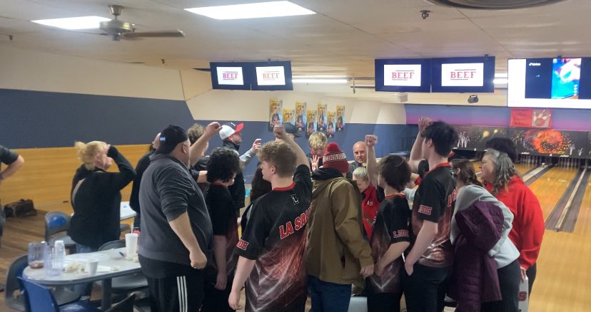 La Salle Athletics (@ls_lancerath) on Twitter photo Lancers lost in the first round against the number 1 seed. Top 8 in the state. That brings the bowling season to an end. This team had a great season! Hold your heads high! Congrats guys! <a href="/LaSalleAlumni/">La Salle Alumni</a> <a href="/LaSallePride/">La Salle High School</a> <a href="/LS_LancersBowl/">La Salle Bowling</a> Lancers lost in the first round against the number 1 seed. Top 8 in the state. That brings the bowling season to an end. This team had a great season! Hold your heads high! Congrats guys! <a href="/LaSalleAlumni/">La Salle Alumni</a> <a href="/LaSallePride/">La Salle High School</a> <a href="/LS_LancersBowl/">La Salle Bowling</a>
