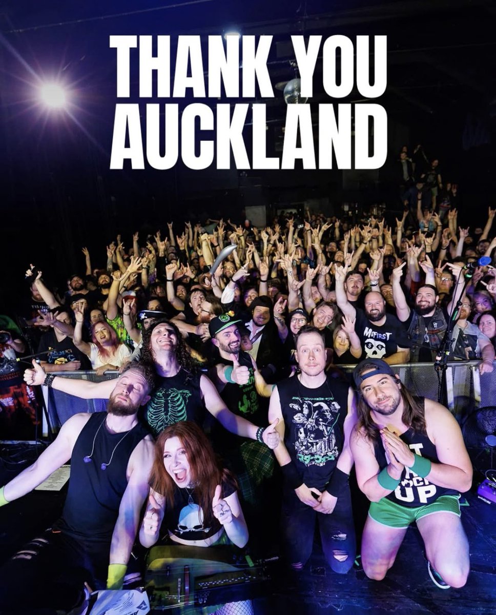 Auckland! Thank you for winning a scholarship to study at Professor Gareth J. Murdock's School of Cleverness!

📷 Niek van de Vondervoort