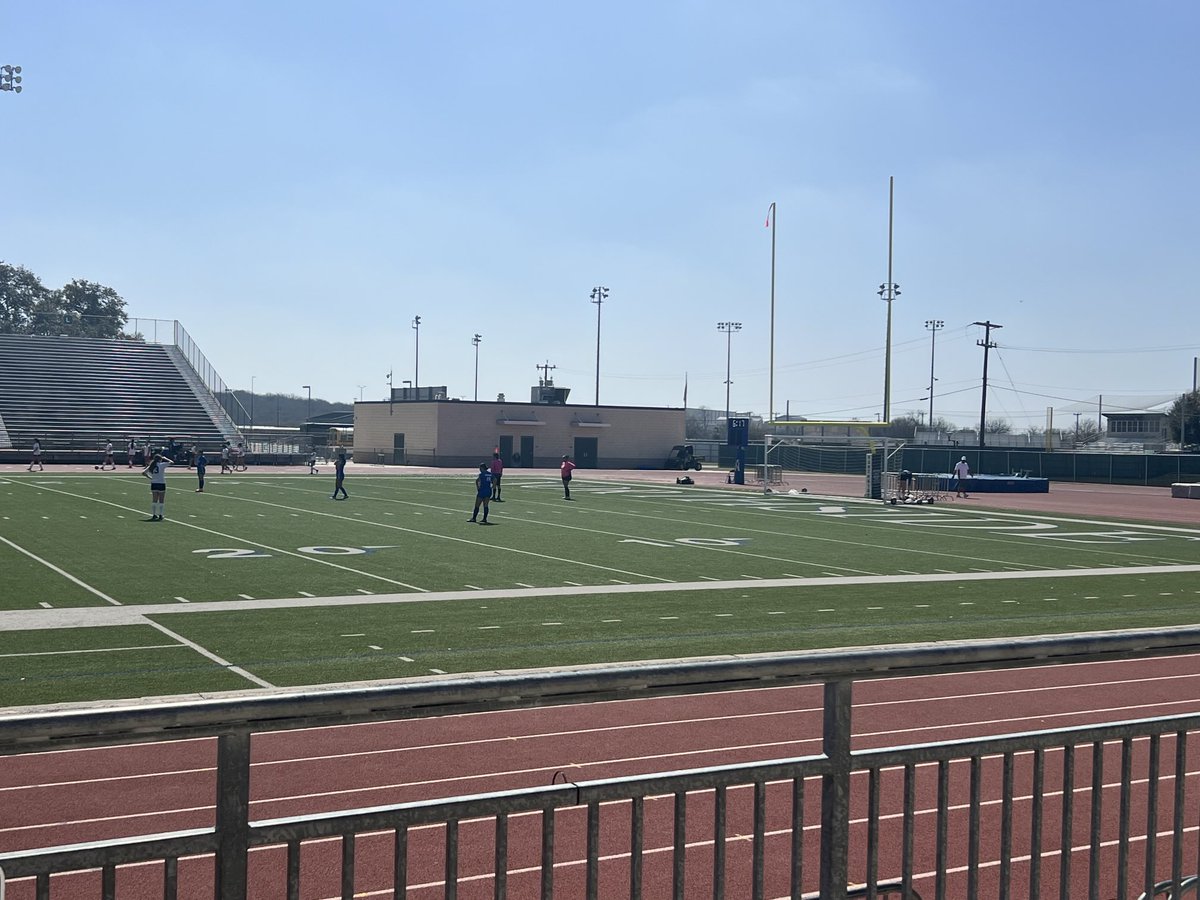 BigDoza51's tweet photo. 🏆 What a morning! The JV Lady Mustangs crushed it on the field with a stunning victory over Eagle Pass! 💪🌟 Let's go Mustangs! #Victory #MustangsPride @NISDJay @NISDJaySEA https://t.co/zjiPbWr4ez