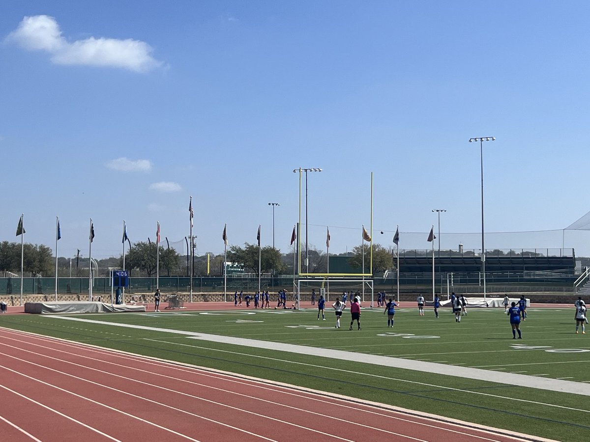 BigDoza51's tweet photo. 🏆 What a morning! The JV Lady Mustangs crushed it on the field with a stunning victory over Eagle Pass! 💪🌟 Let's go Mustangs! #Victory #MustangsPride @NISDJay @NISDJaySEA https://t.co/zjiPbWr4ez