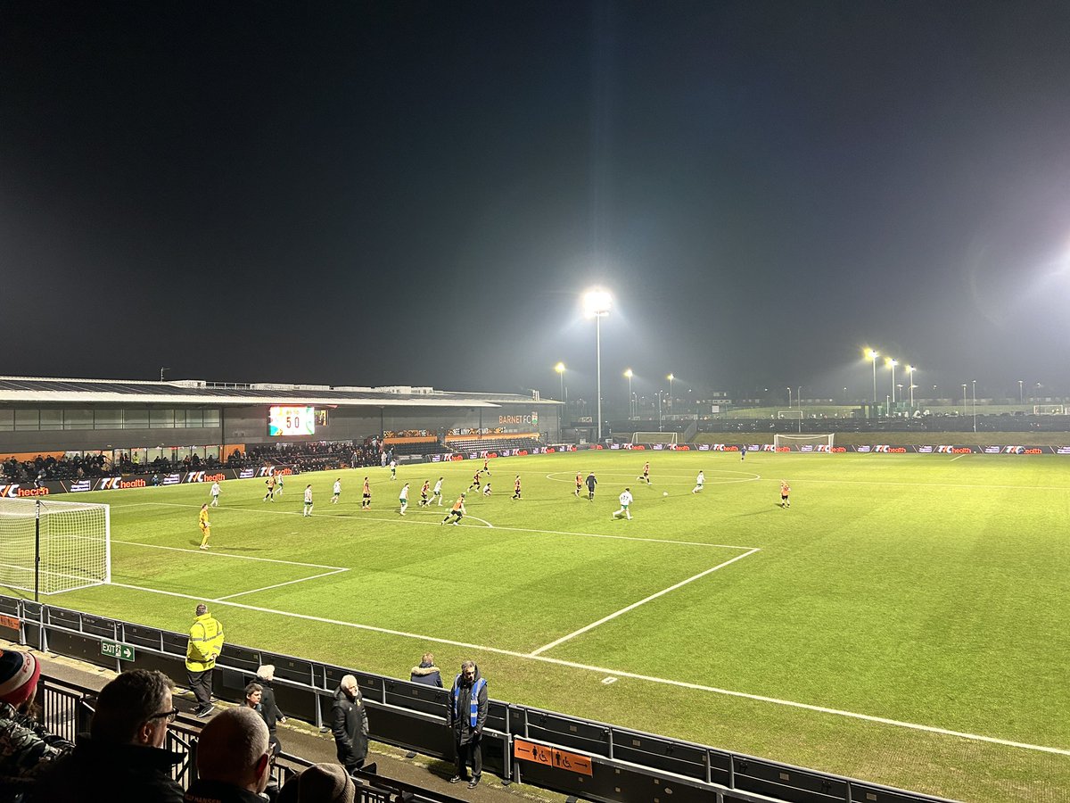 AshleyDrew2's tweet photo. Tough week on the road.

#ytfc 🧤 https://t.co/yPYZdKyxa3