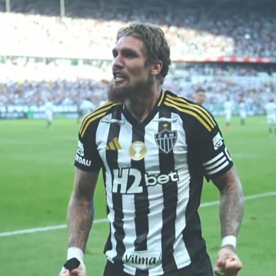 zonadeclubismo's tweet photo. Top 2 melhores atacantes do Brasil

1 - Hulk
2 - Lyanco https://t.co/iwSgoYHVKo
