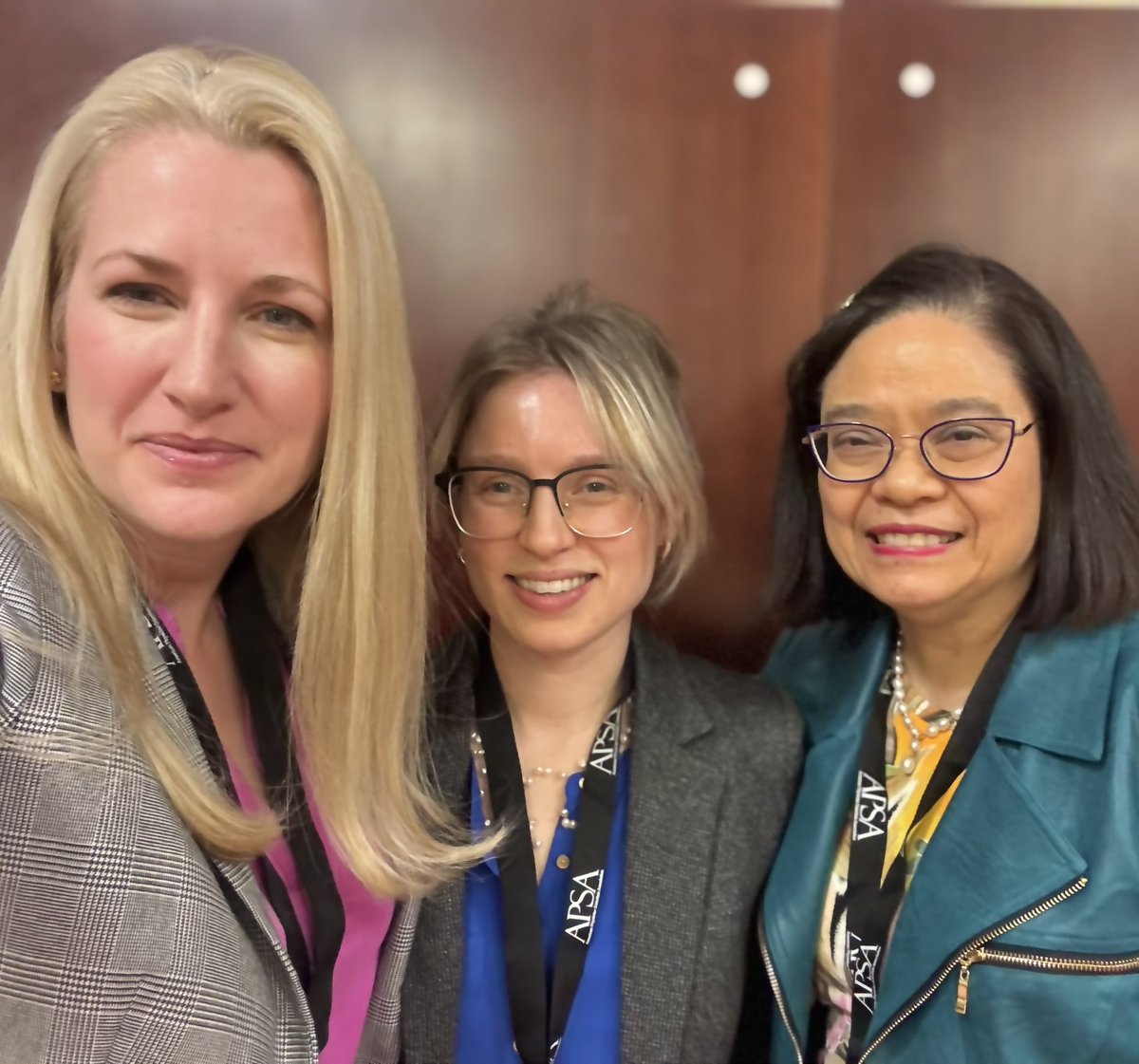 Anahita Jalilvand MD PhD tweet media