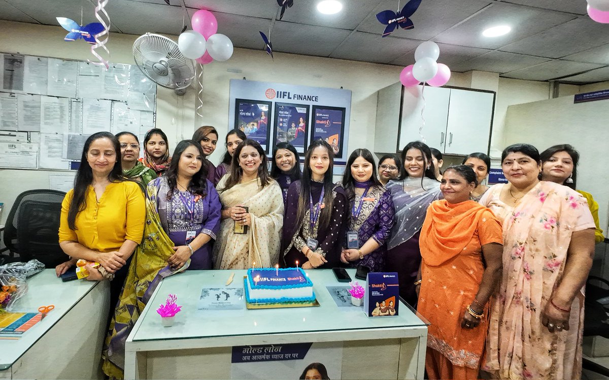 🔔 IIFL Finance Launches Seven All Women run ‘Shakti’ Branches on Women’s Day. This marks the first such initiative in the gold loan industry.  #IIFLFinance #Shakti #WomensDay2025 #GoldLoan