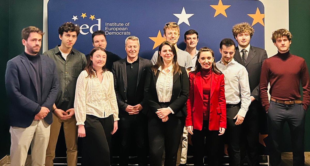 PhilippeMichelK's tweet image. #Europe This week-end I am in Krakow, Poland with @YoungDemsEU delagate by @MoDem and @democrats_eu the @bayrou project for Europe built 20 years ago with Romano Prodi and @RutelliTweet agreing @EmmanuelMacron"Together, for a solid and lasting peace. For Europe’s security" #EU