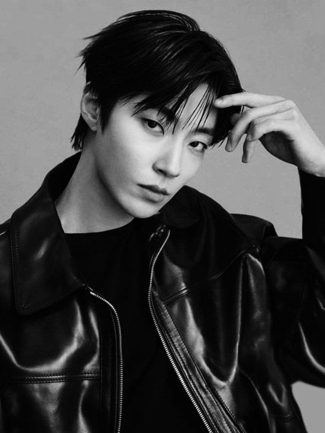 vilecodes's tweet image. ⠀

Alright.

⠀