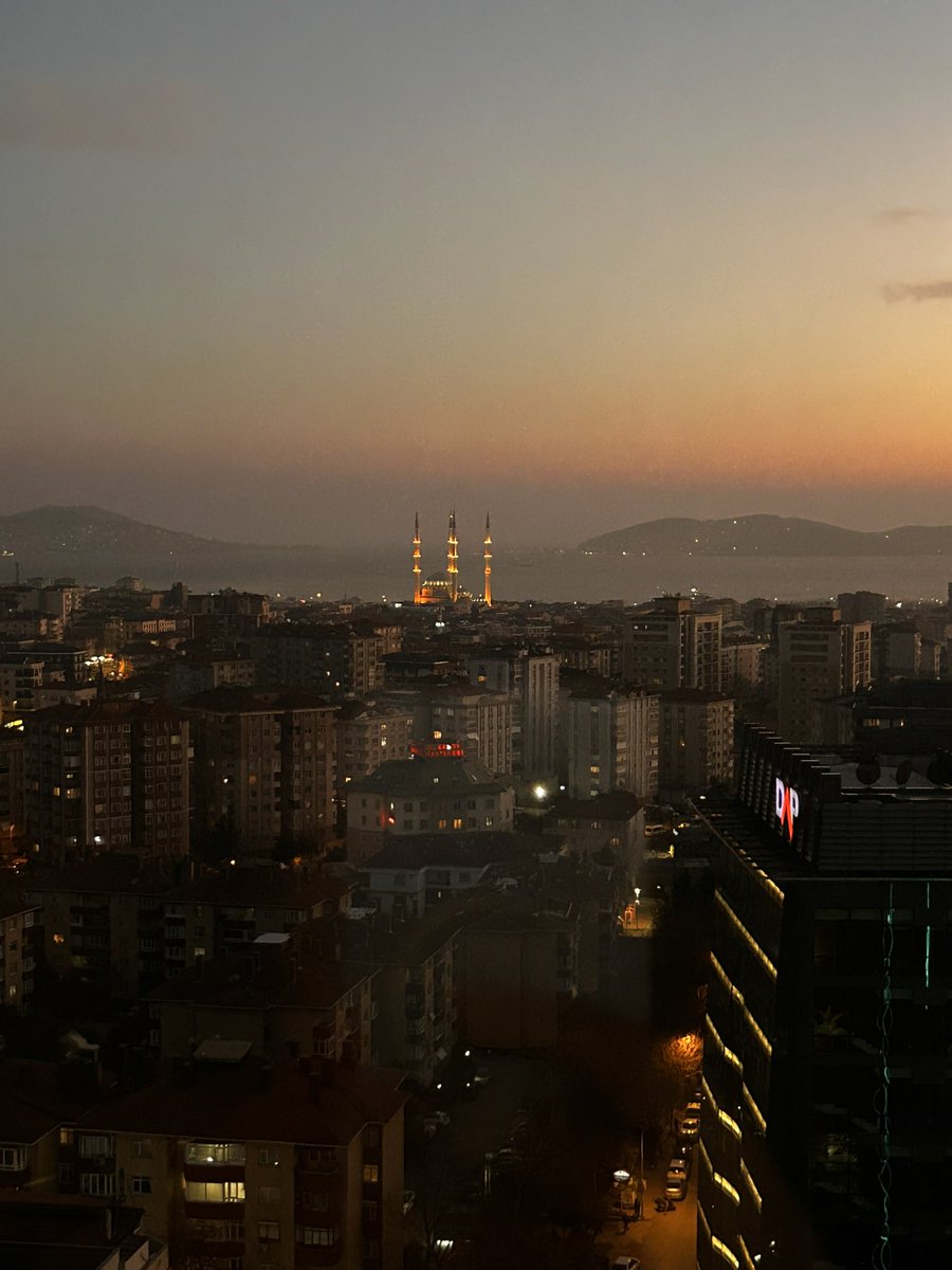 💚Yaratılan bu kadar güzelse, kimbilir yaradan ne kadar güzeldir…Hayırlı Ramazanlar…