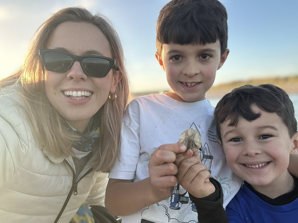 lxnolan's tweet image. Raising two of the finest and most empathic, fun-loving future men who’ll celebrate and uplift women - not just today, but every day. Proud mum #IWD2025