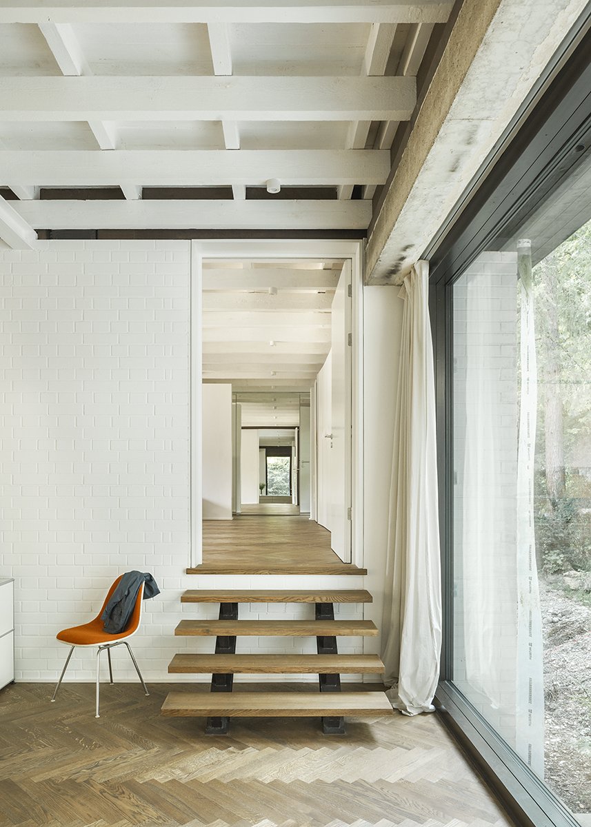 Preisträger beim "BDA Preis #Bayern 2025": Umbau eines 60er-Jahre-Hauses, #Gauting. Architekturbüro: architekturbüro eder. Bauherrschaft: privat. #Architektur #Architekturpreis