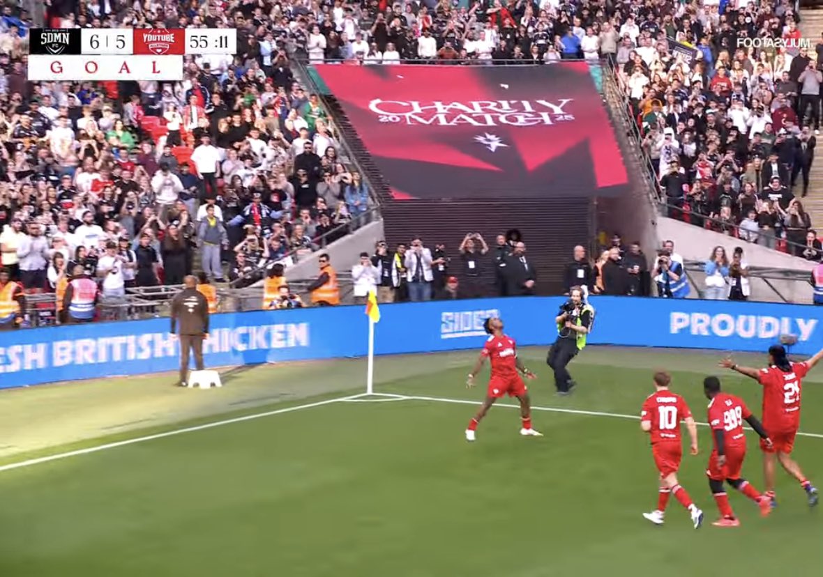 lynx's tweet image. iShowSpeed. iSS7. my goat #SidemenCharityMatch