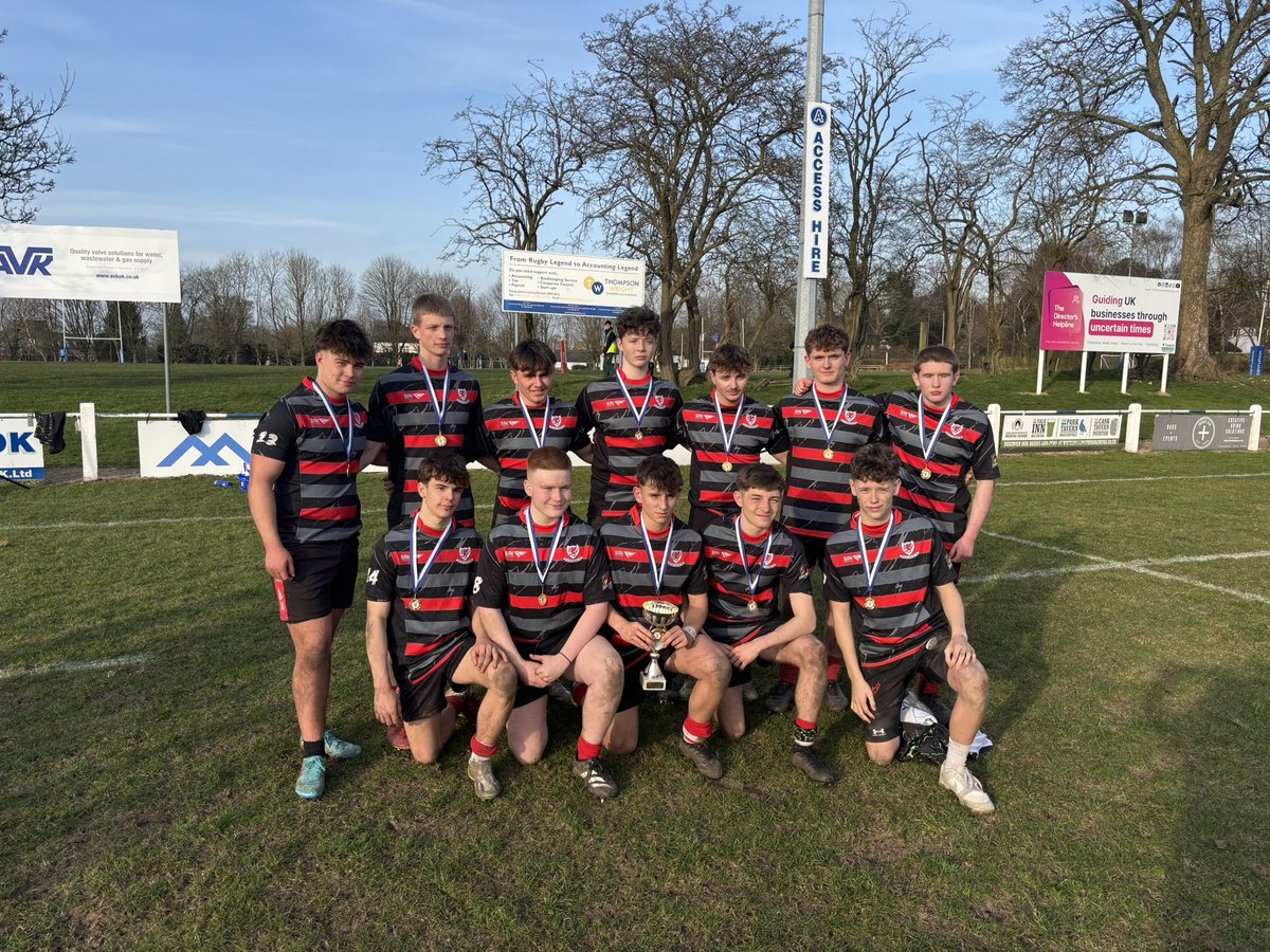 Ardderchog bois bl11👏
🏆Pencampwyr 7s <a href="/KingsMacRugby/">𝗞𝗶𝗻𝗴’𝘀 𝗠𝗮𝗰 ~ 𝗢𝗡 𝗧𝗢𝗨𝗥</a> heddiw!

#LlefyddTywyll