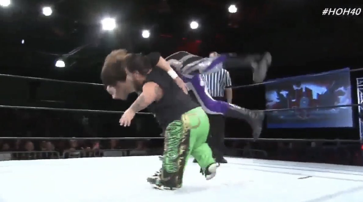 BlazexInferno's tweet image. #AlexReynolds vs #Swoggle #HOH40